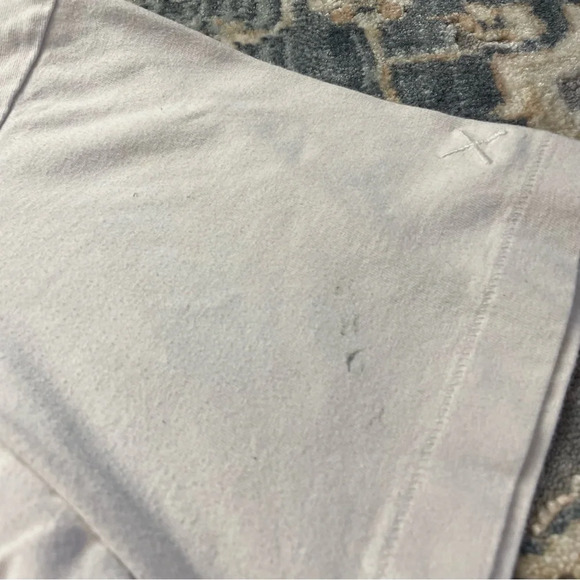 Uniqlo kaws M (Mens US) - Picture 5 of 5